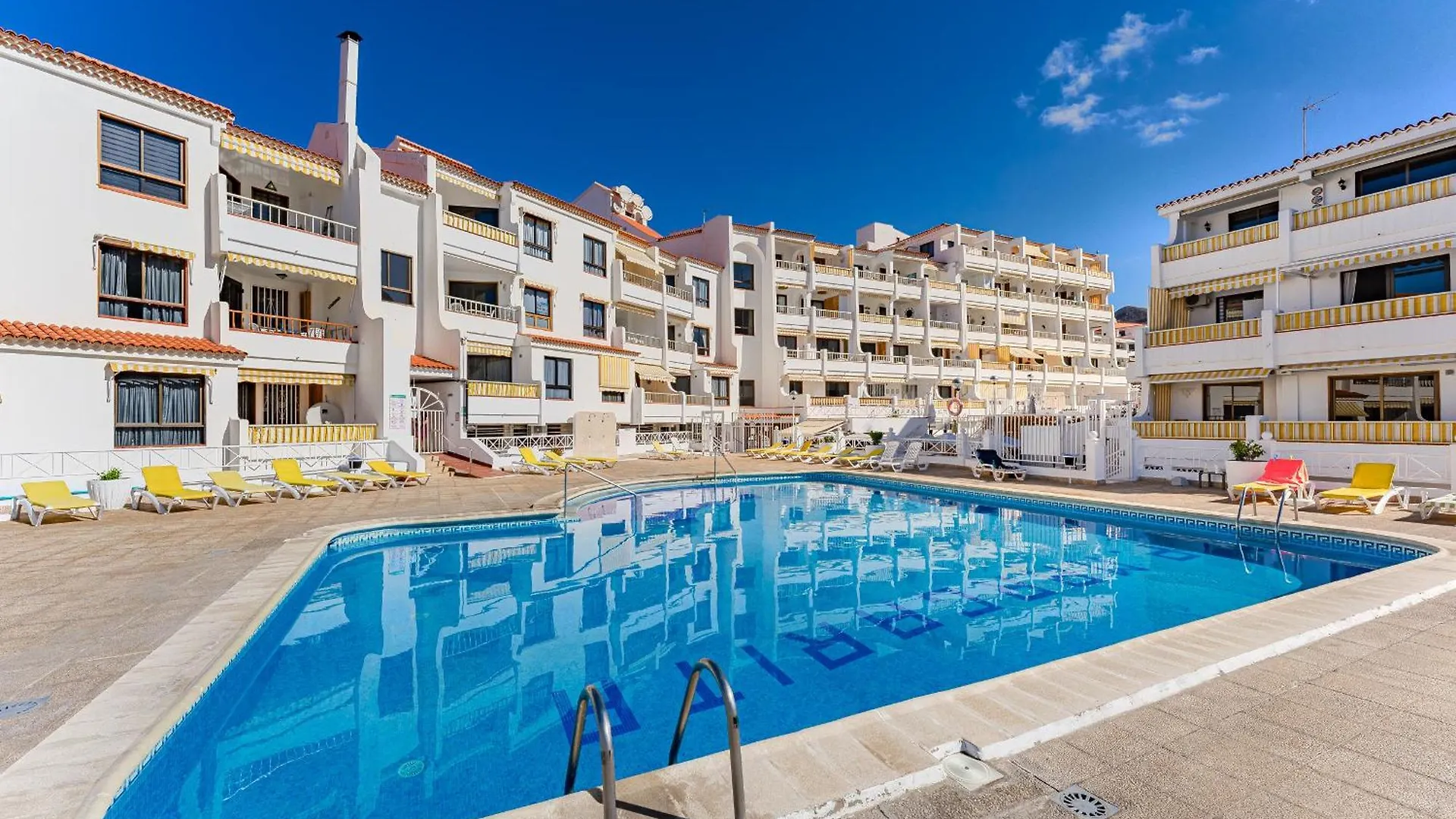 로스크리스티아노스 Parque Margarita Sea View 아파트